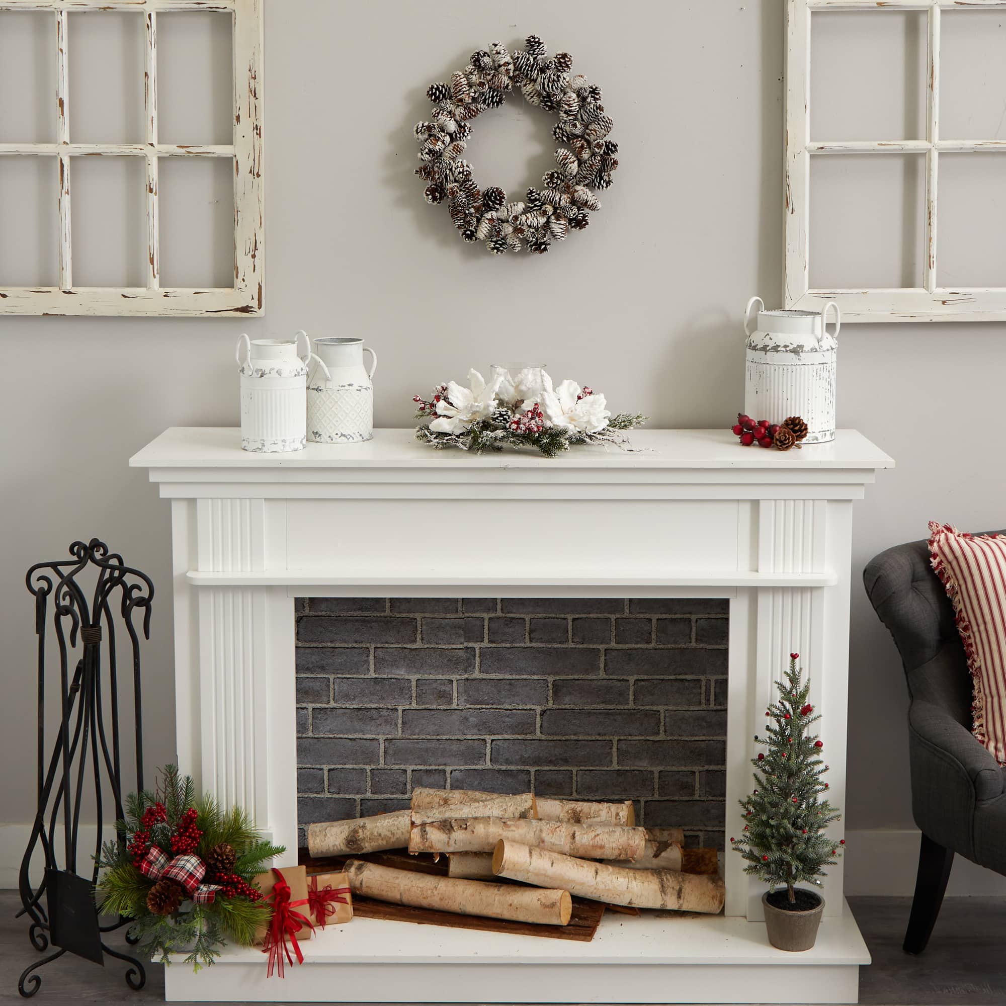 17" Snowy Pinecone Wreath
